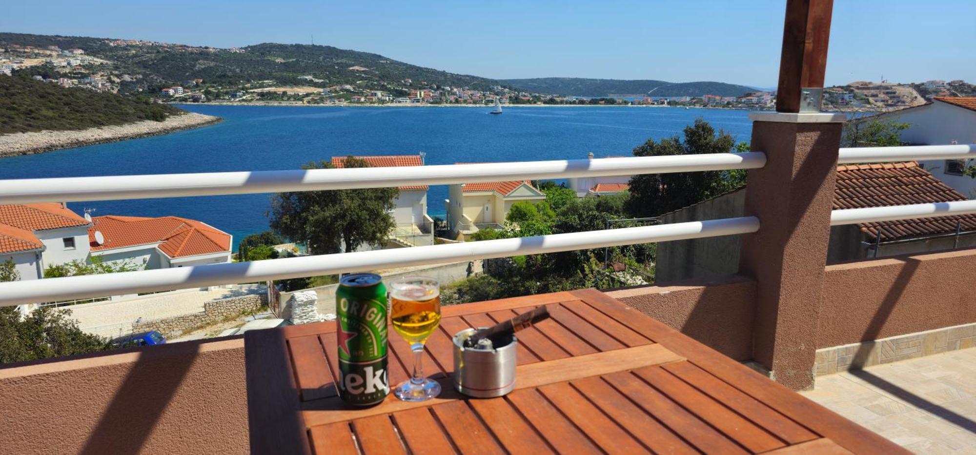 Apartment Darko Rogoznica (Sibenik-Knin)